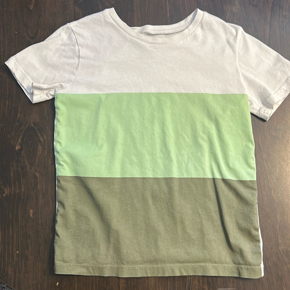 Boys stripped tshirt